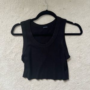 black brandy melville cropped tank top